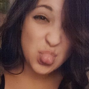 Meet your Posher, Kiana